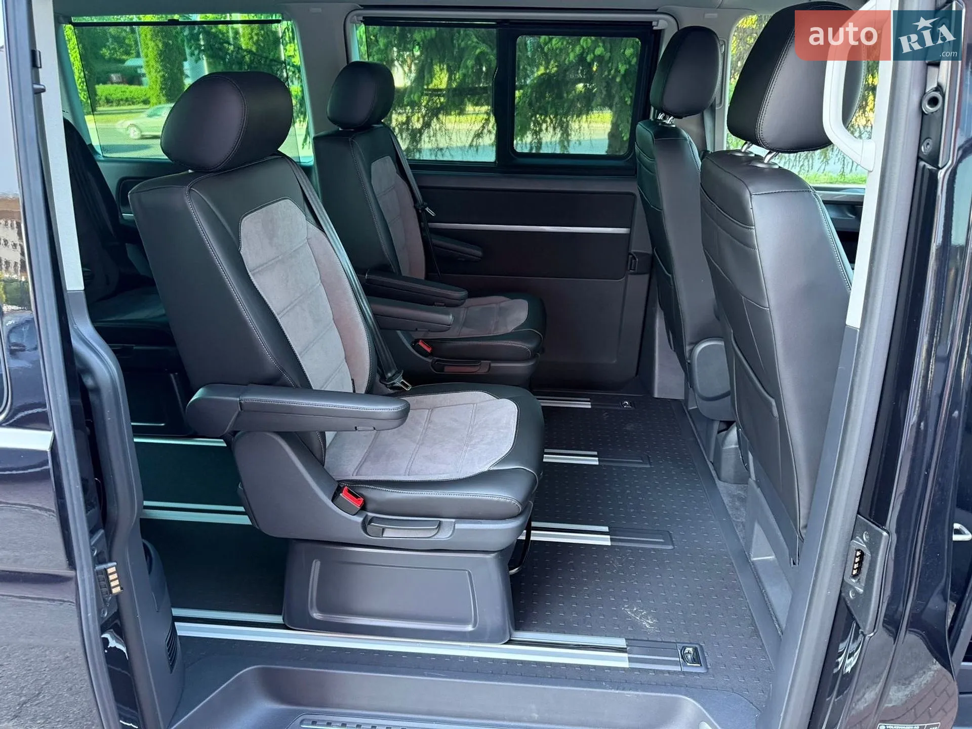 2022 Volkswagen Multivan - мініатюра 25