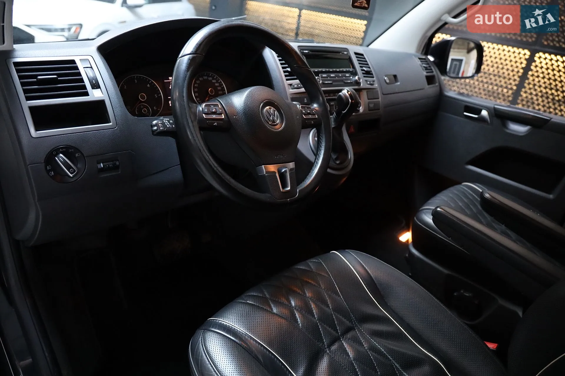 2015 Volkswagen Multivan - мініатюра 16