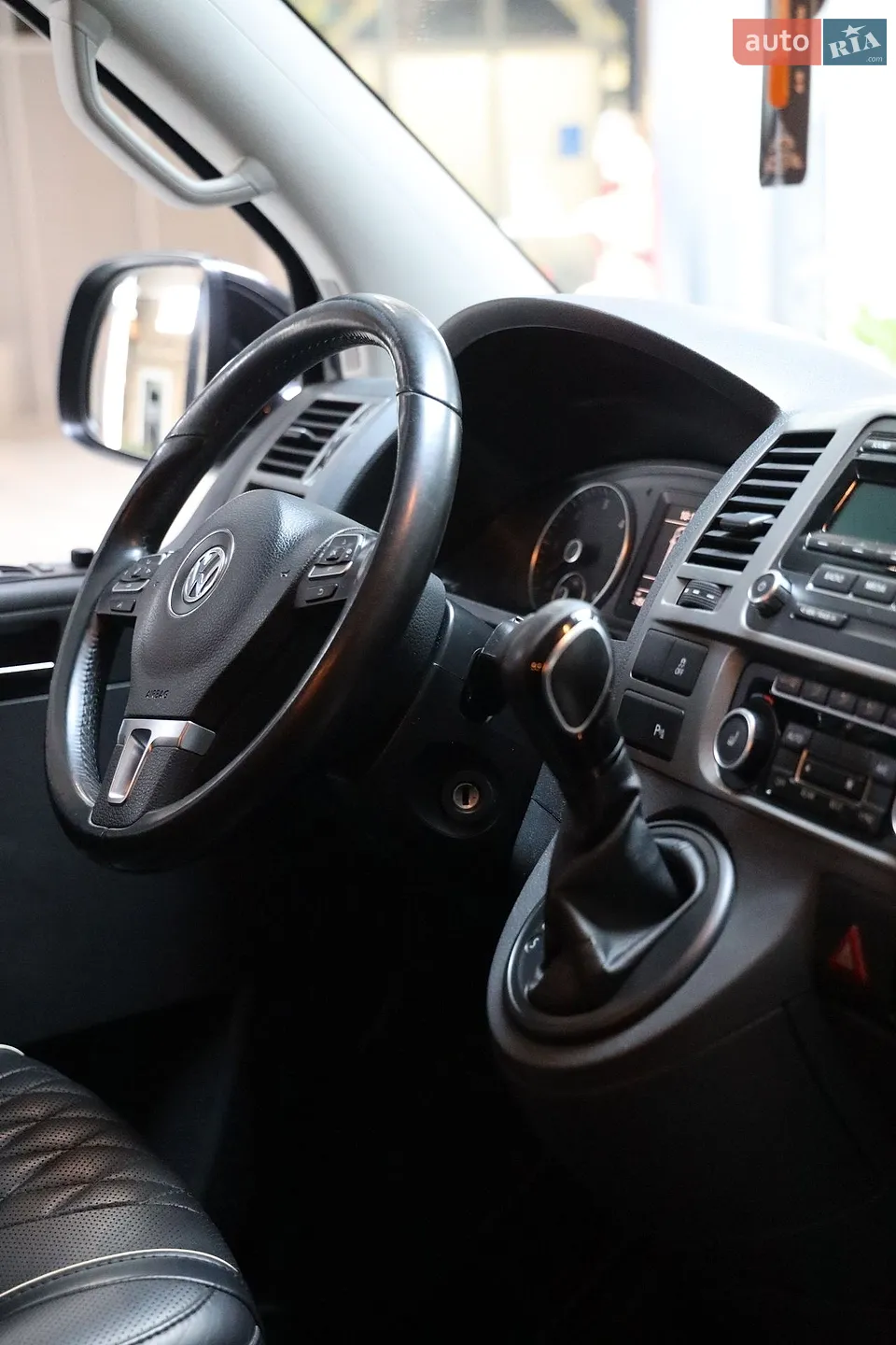 2015 Volkswagen Multivan - мініатюра 38