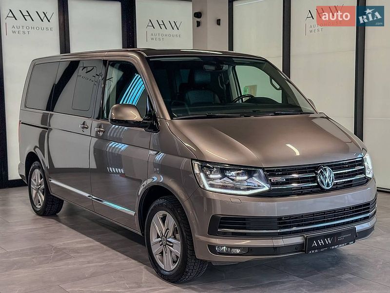 Мінівен Volkswagen Multivan 2017 в Львові