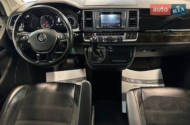Мінівен Volkswagen Multivan 2017 в Львові