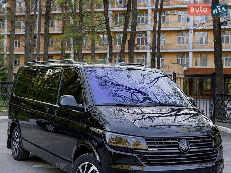 Минивэн Volkswagen Multivan 2020 в Хмельнике