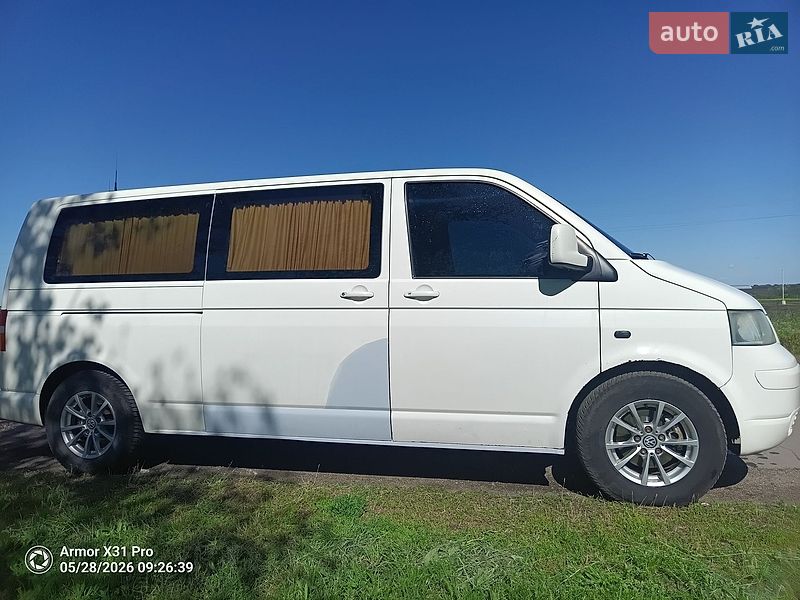 Минивэн Volkswagen Multivan 2004 в Киеве