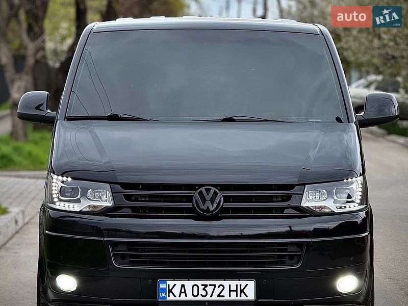 Минивэн Volkswagen Multivan 2012 в Днепре