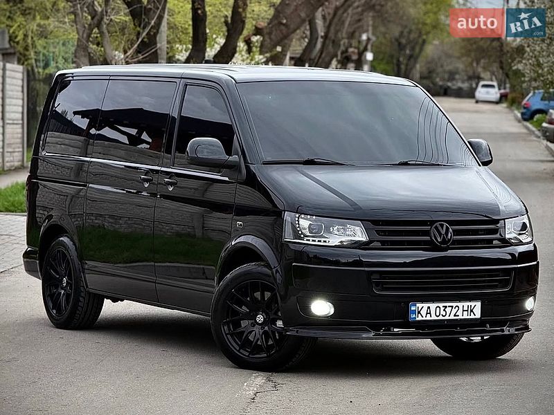 Минивэн Volkswagen Multivan 2012 в Днепре