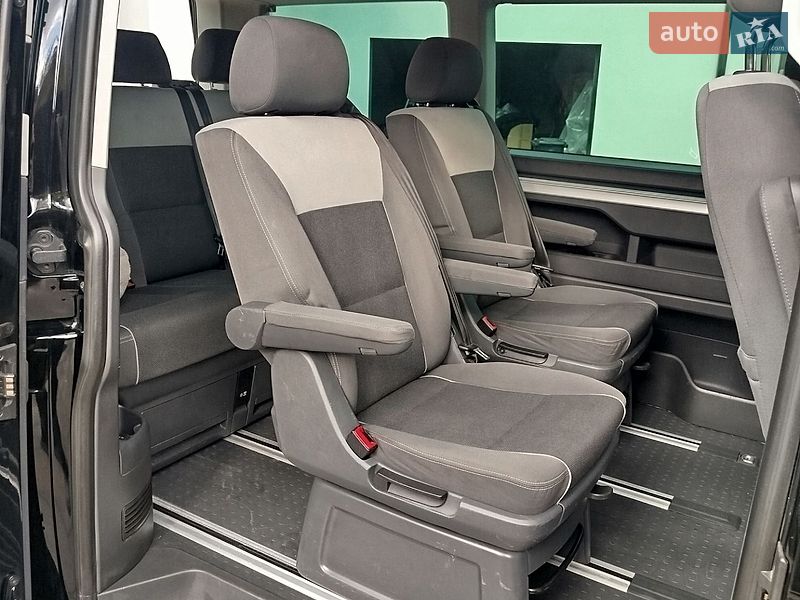 Мінівен Volkswagen Multivan 2014 в Києві