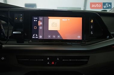 Минивэн Volkswagen Multivan 2024 в Черновцах