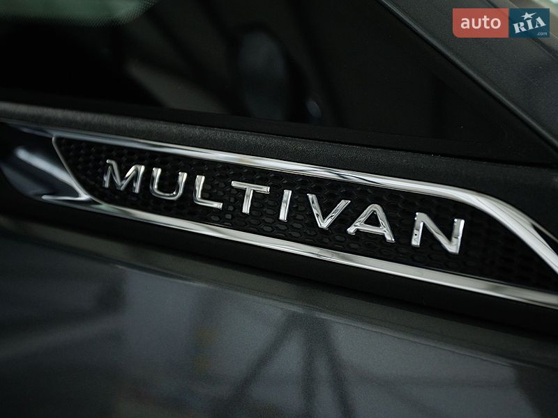 Минивэн Volkswagen Multivan 2024 в Черновцах