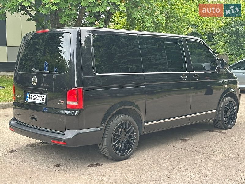 Минивэн Volkswagen Multivan 2014 в Житомире