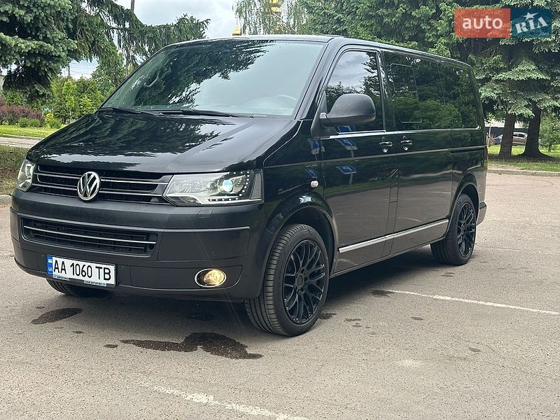 Минивэн Volkswagen Multivan 2014 в Житомире
