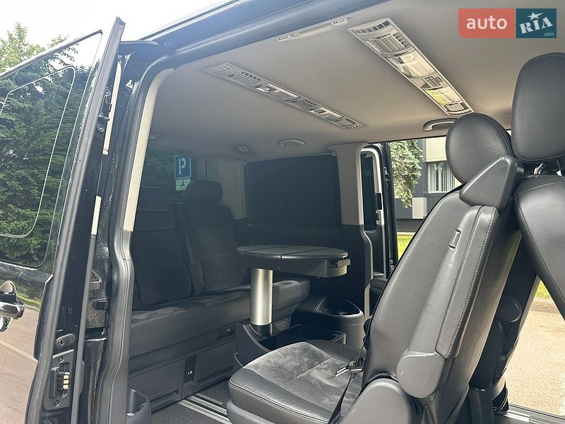Минивэн Volkswagen Multivan 2014 в Житомире