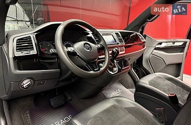 Минивэн Volkswagen Multivan 2019 в Киеве фото 30 Минивэн Volkswagen Multivan 2019 в Киеве