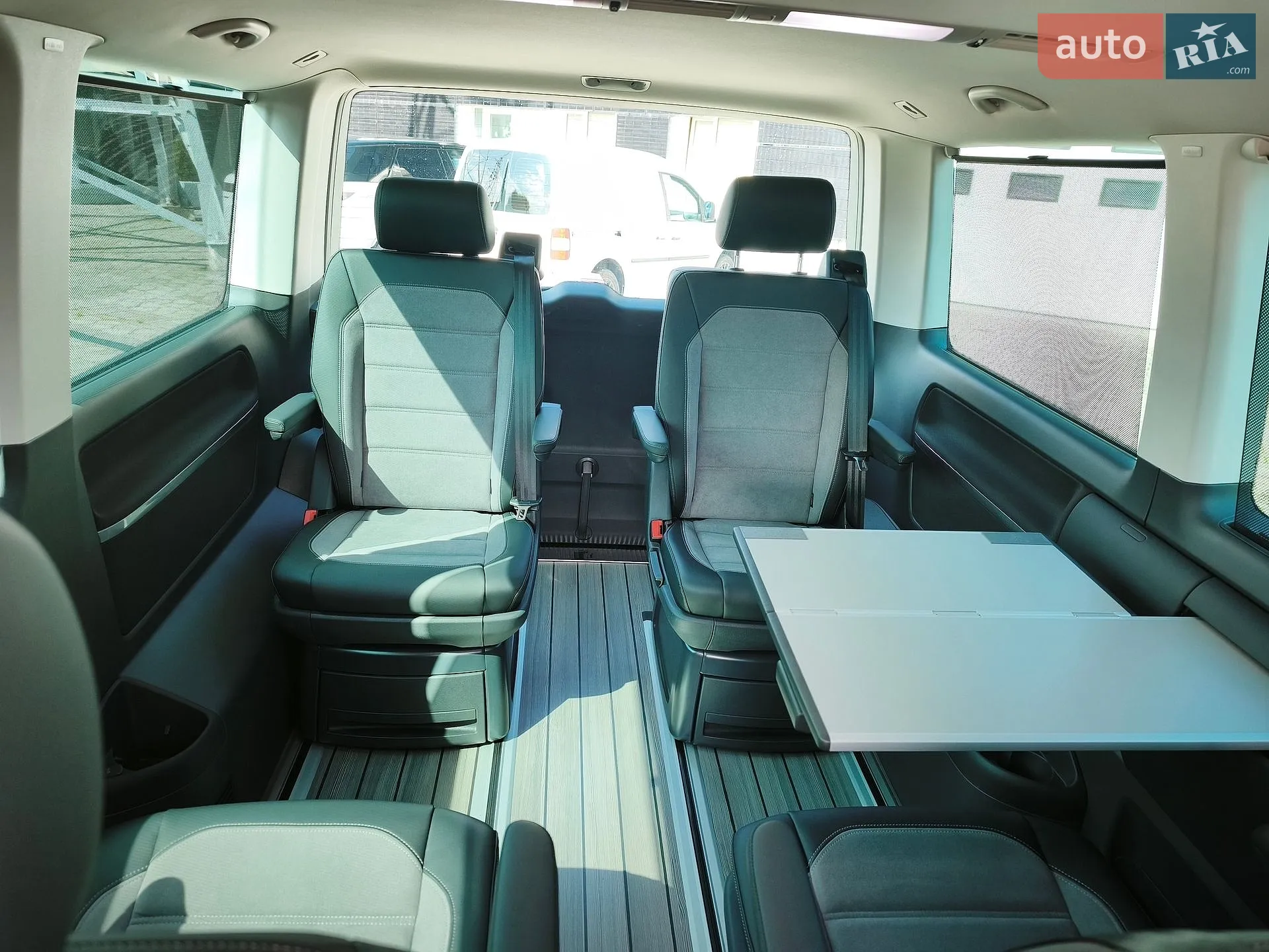2022 Volkswagen Multivan - мініатюра 19