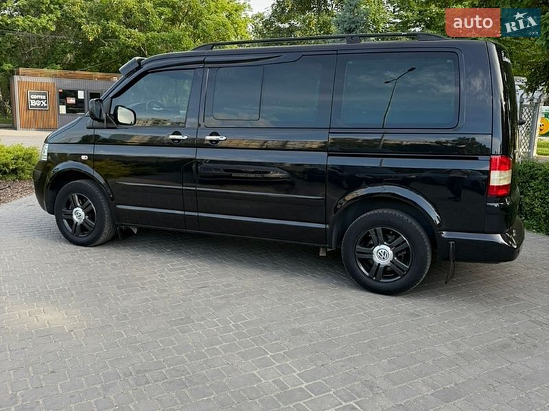 Мінівен Volkswagen Multivan 2008 в Дніпрі