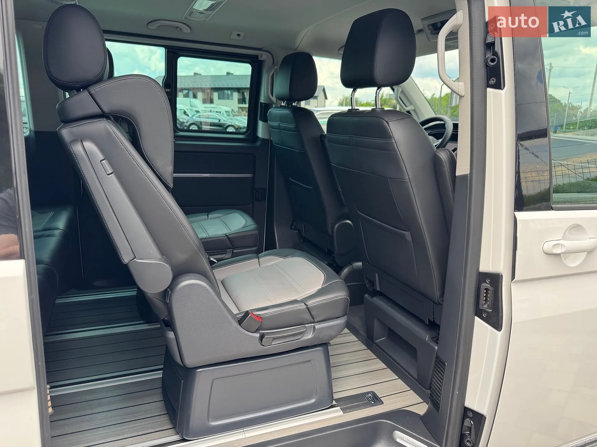 2021 Volkswagen Multivan - мініатюра 37