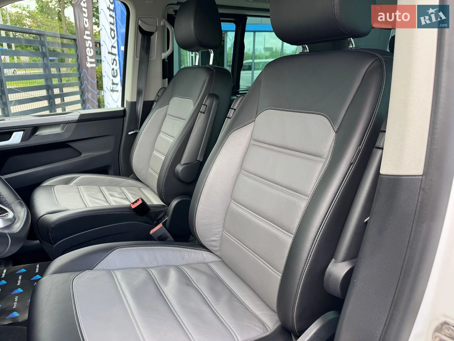 2021 Volkswagen Multivan - мініатюра 19