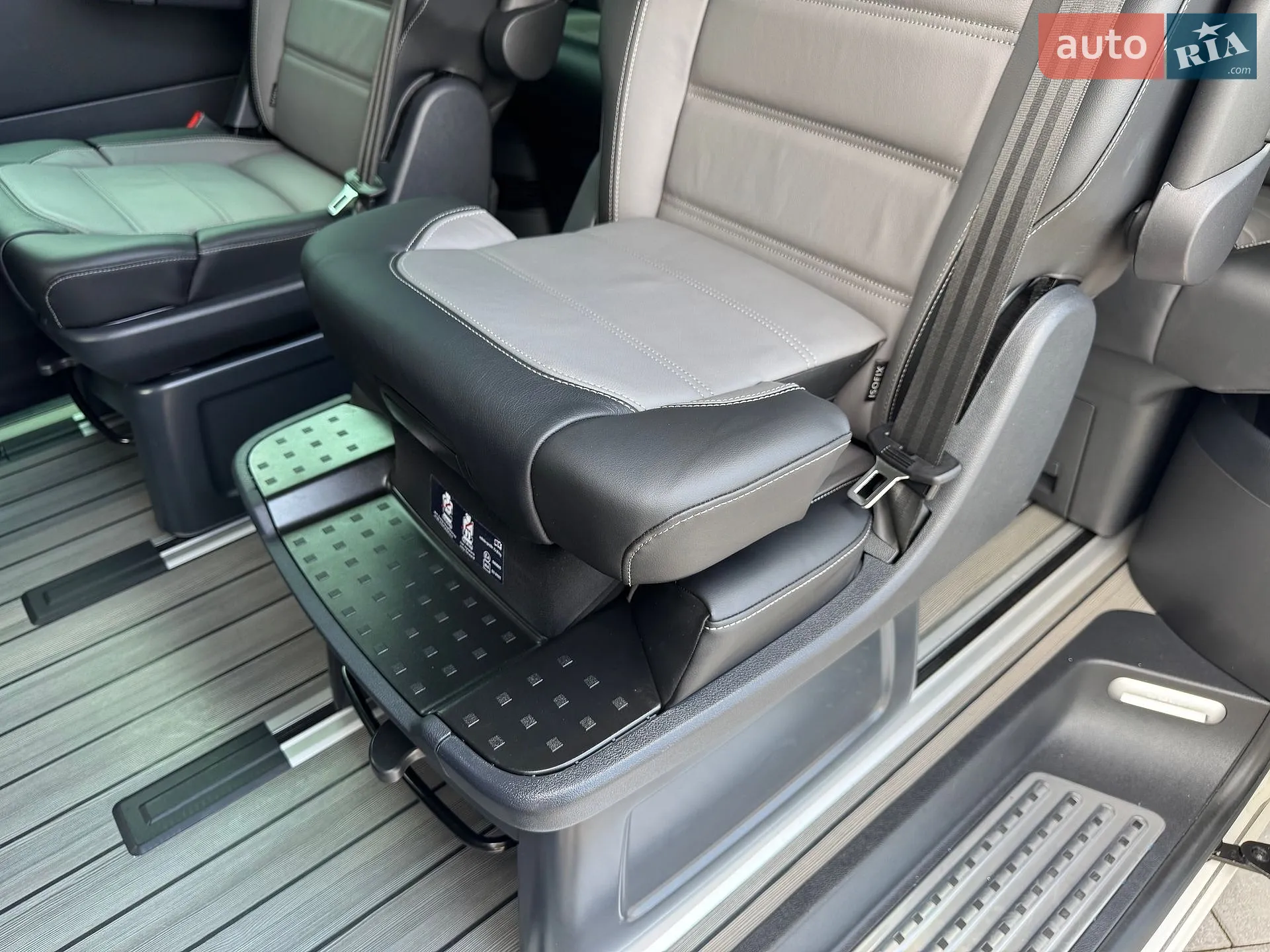 2021 Volkswagen Multivan - мініатюра 28