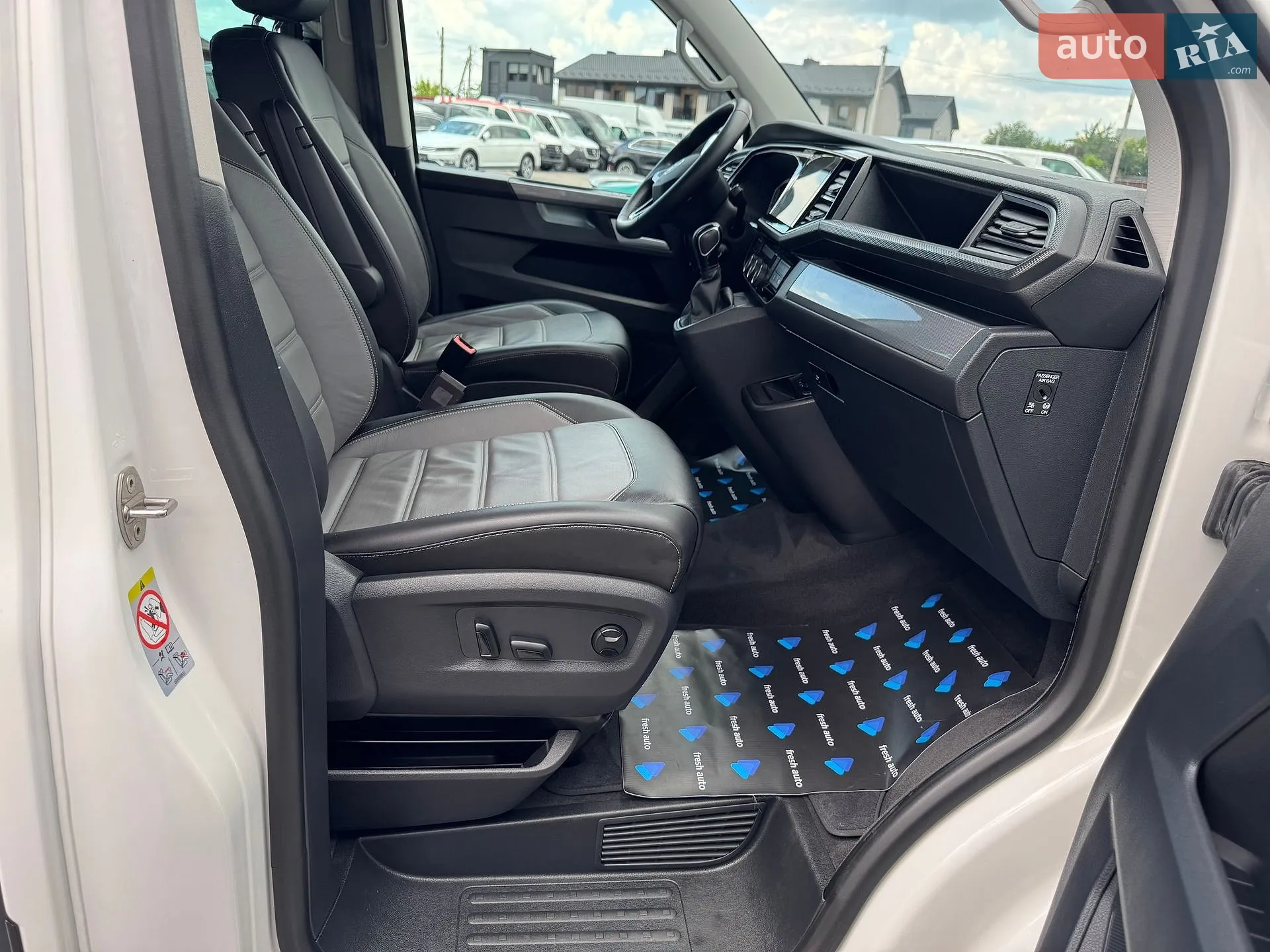 2021 Volkswagen Multivan - мініатюра 44