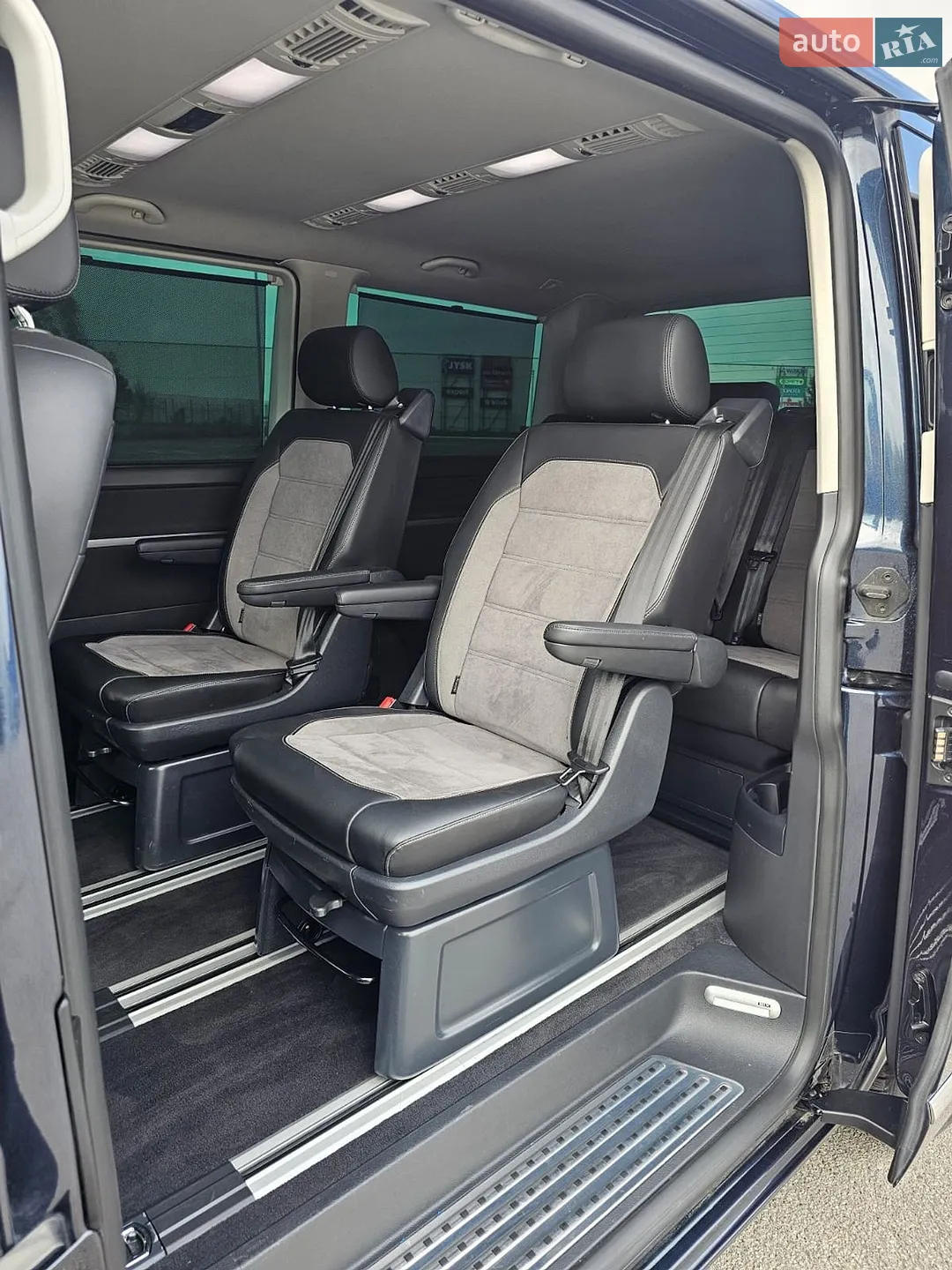 2020 Volkswagen Multivan - мініатюра 3