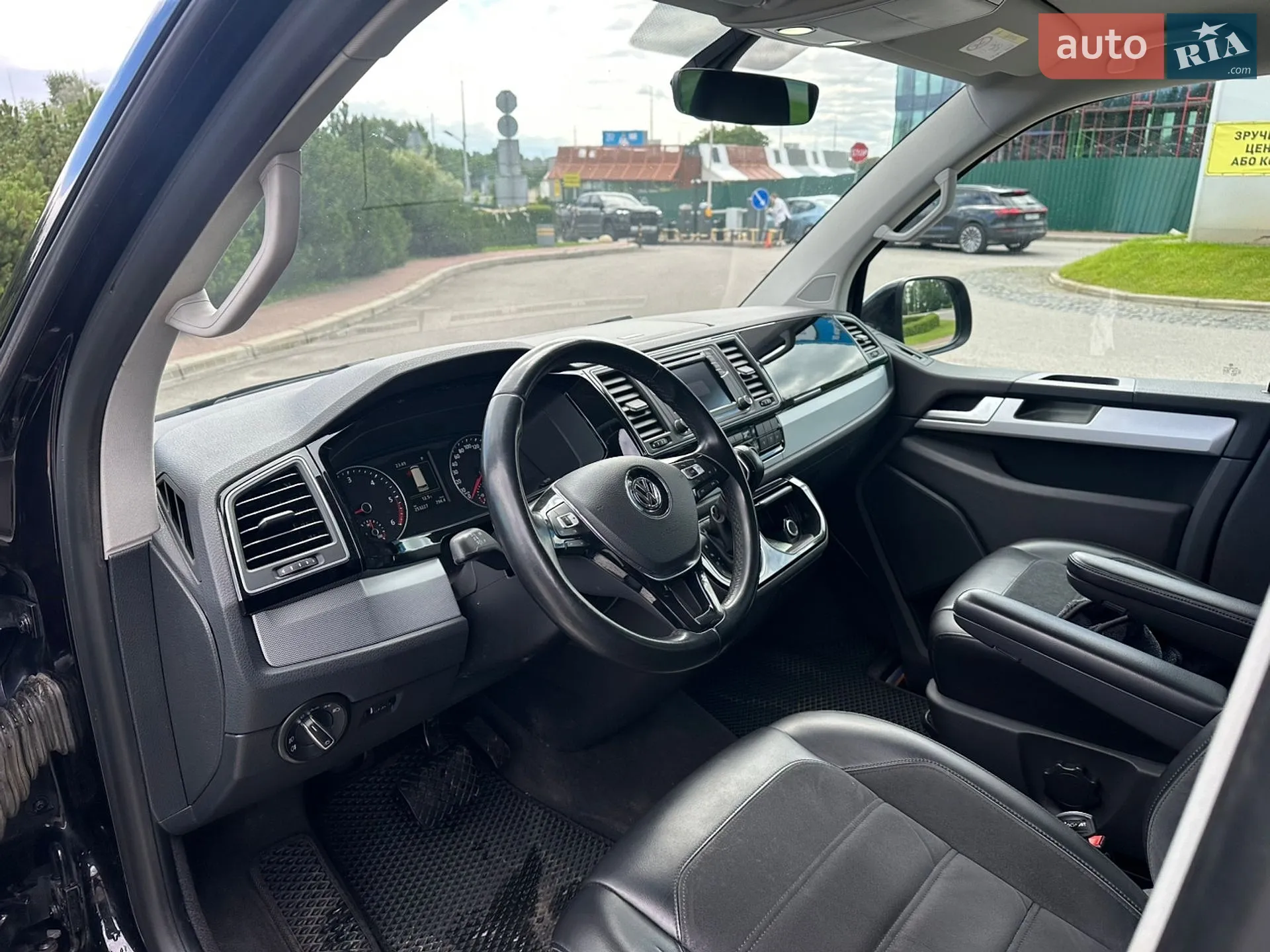 2018 Volkswagen Multivan - мініатюра 13