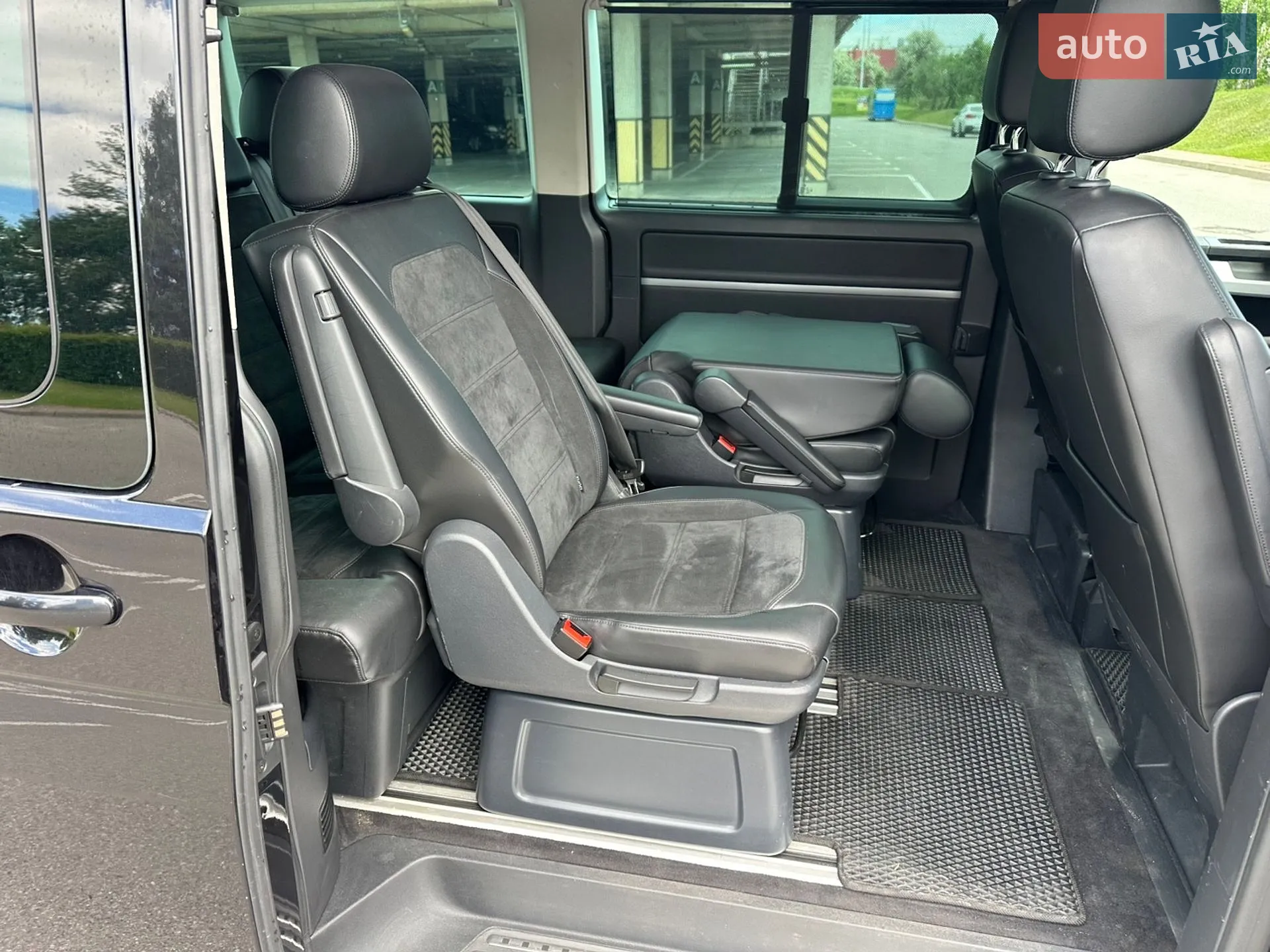 2018 Volkswagen Multivan - мініатюра 24