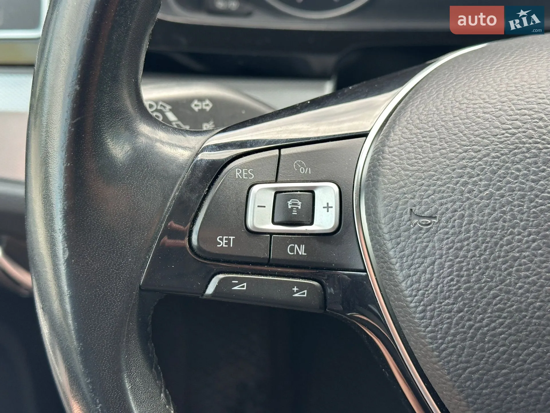 2018 Volkswagen Multivan - мініатюра 32