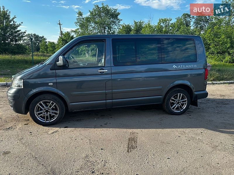 Минивэн Volkswagen Multivan 2007 в Балаклее