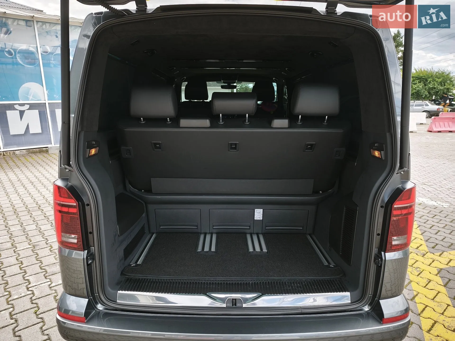 2024 Volkswagen Multivan - мініатюра 26