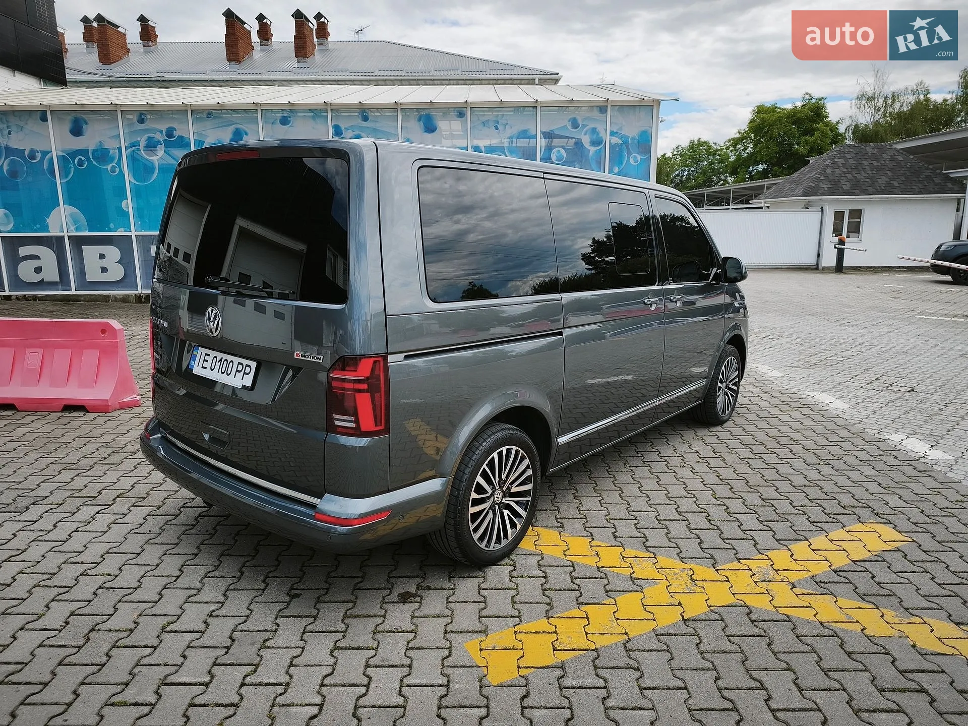 2024 Volkswagen Multivan - мініатюра 3