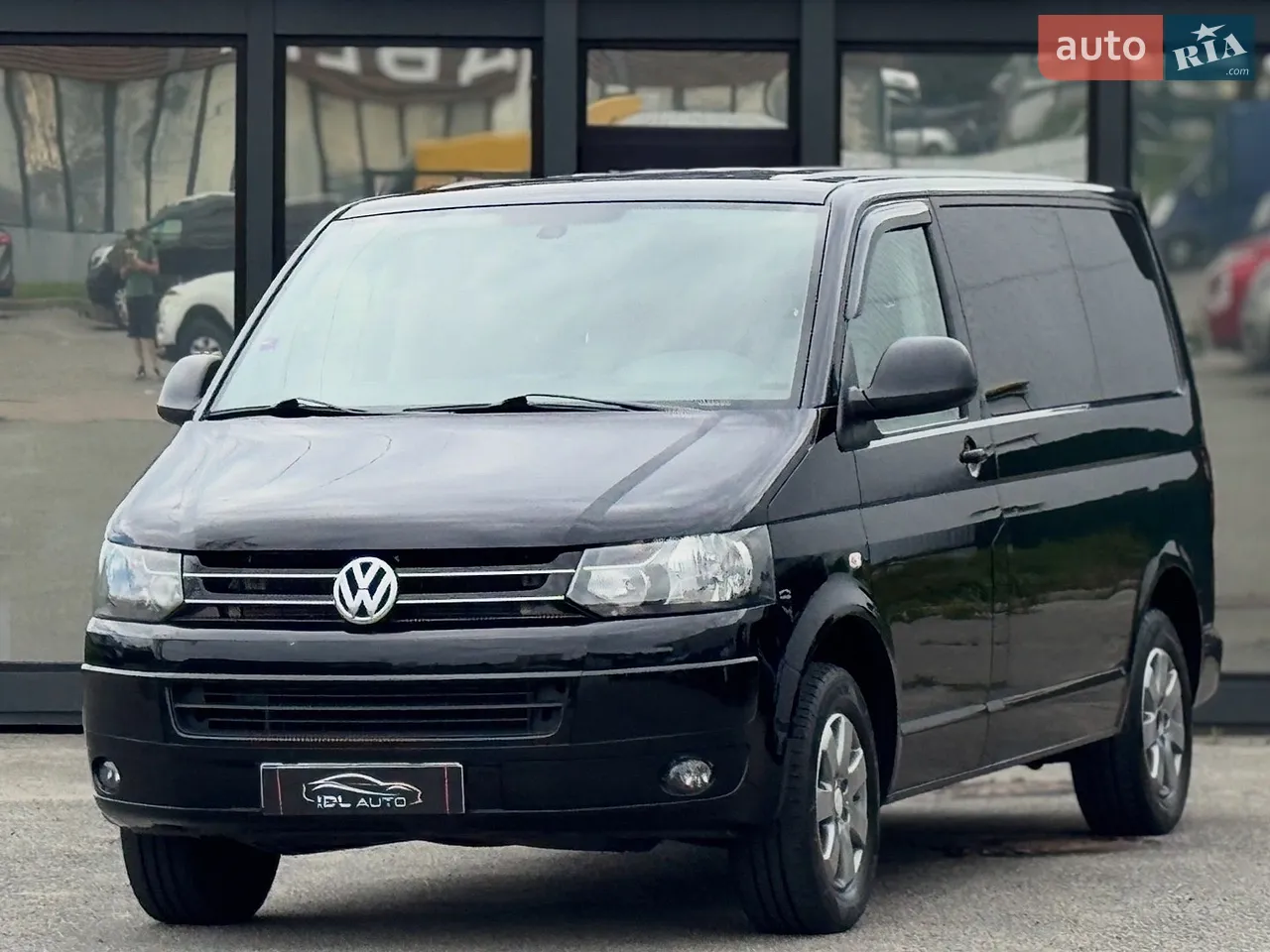 2015 Volkswagen Tiguan - мініатюра 25