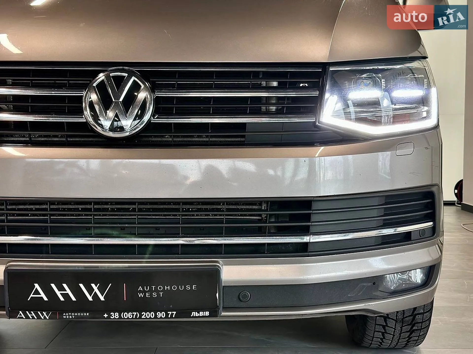 2017 Volkswagen Multivan - мініатюра 4