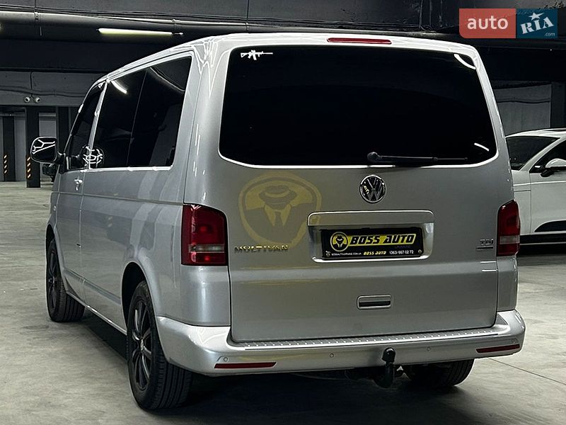 Минивэн Volkswagen Multivan 2014 в Черновцах