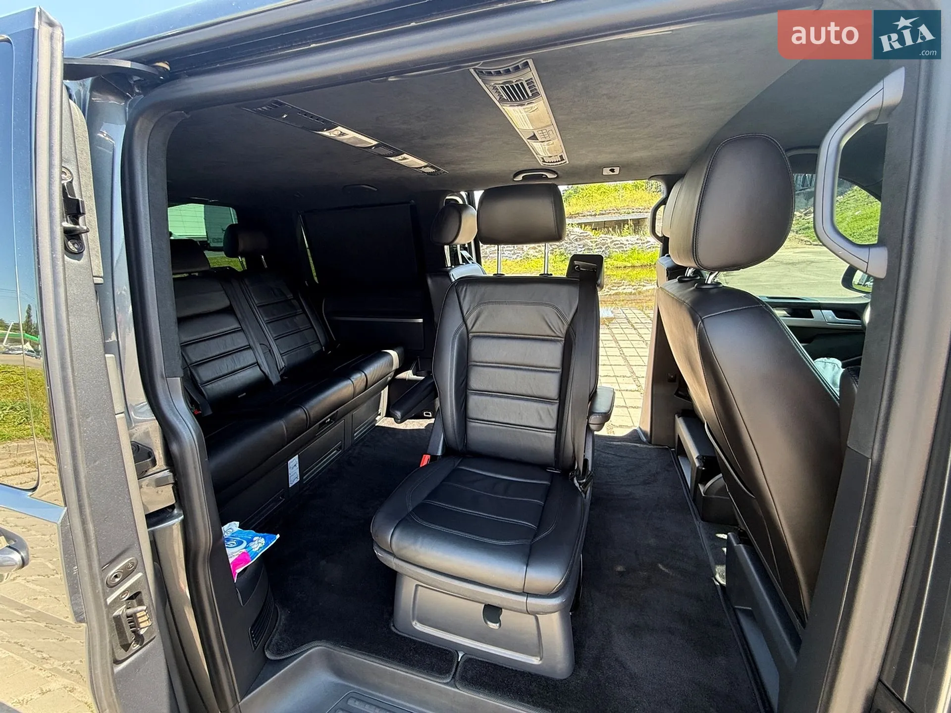 2016 Volkswagen Multivan - мініатюра 22
