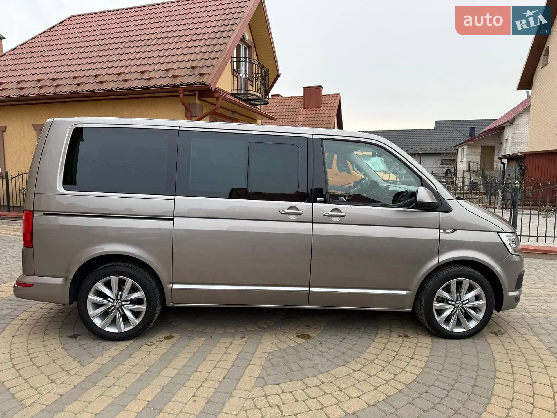 2015 Volkswagen Multivan - мініатюра 11