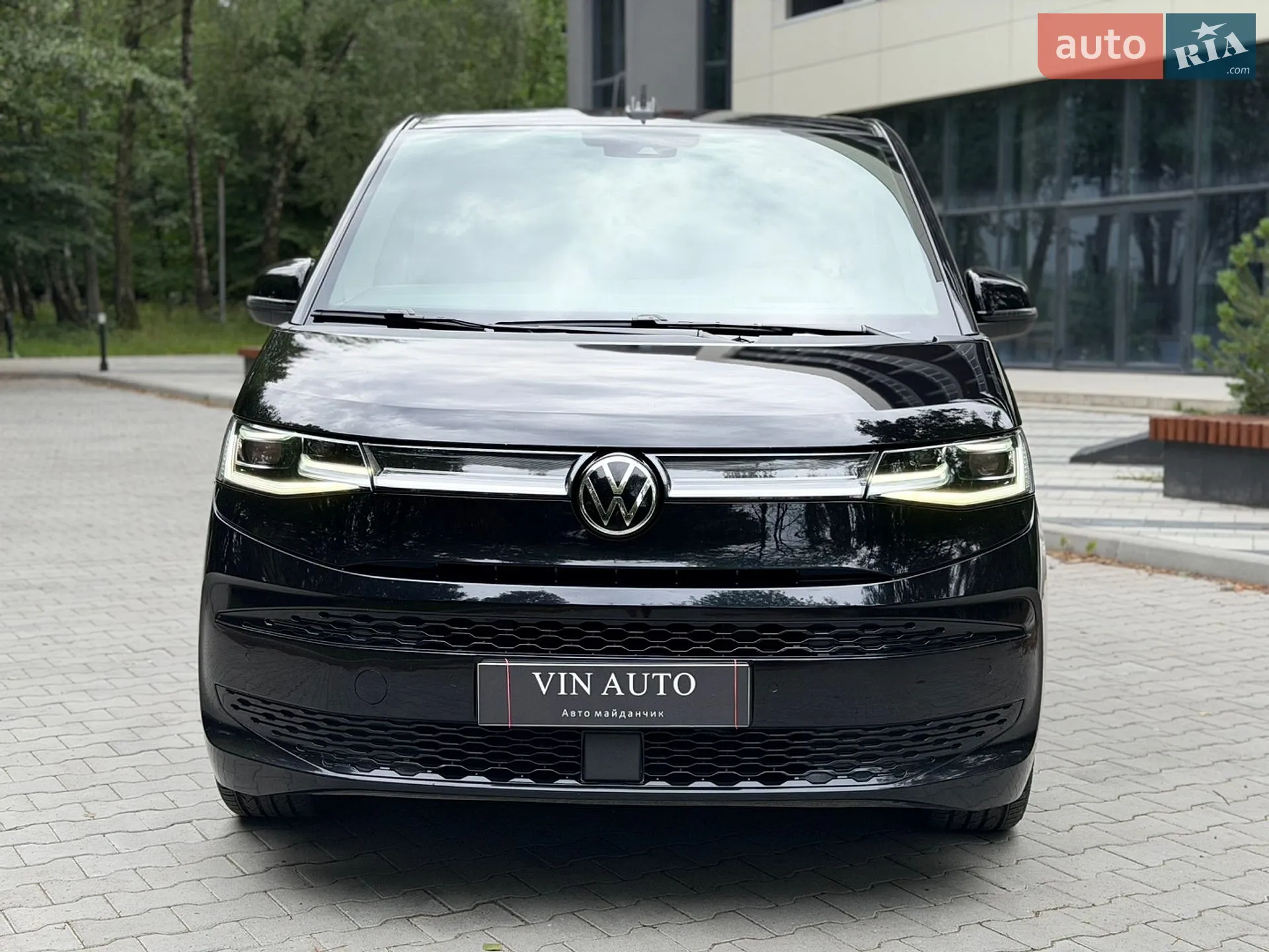 2022 Volkswagen Multivan - мініатюра 2