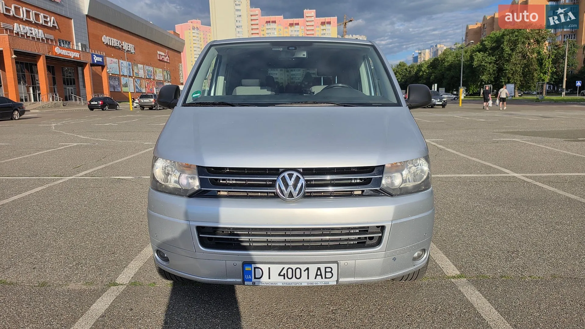 2011 Volkswagen Multivan - фото 1