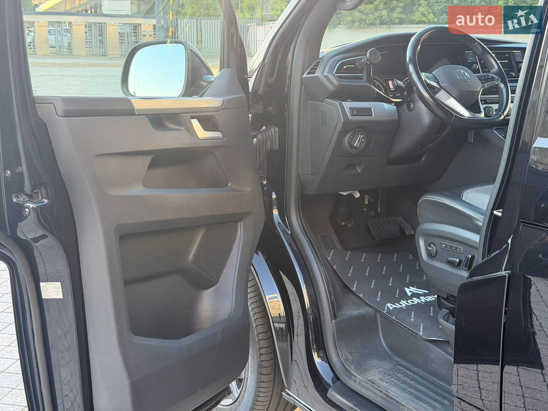 2020 Volkswagen Multivan - мініатюра 12