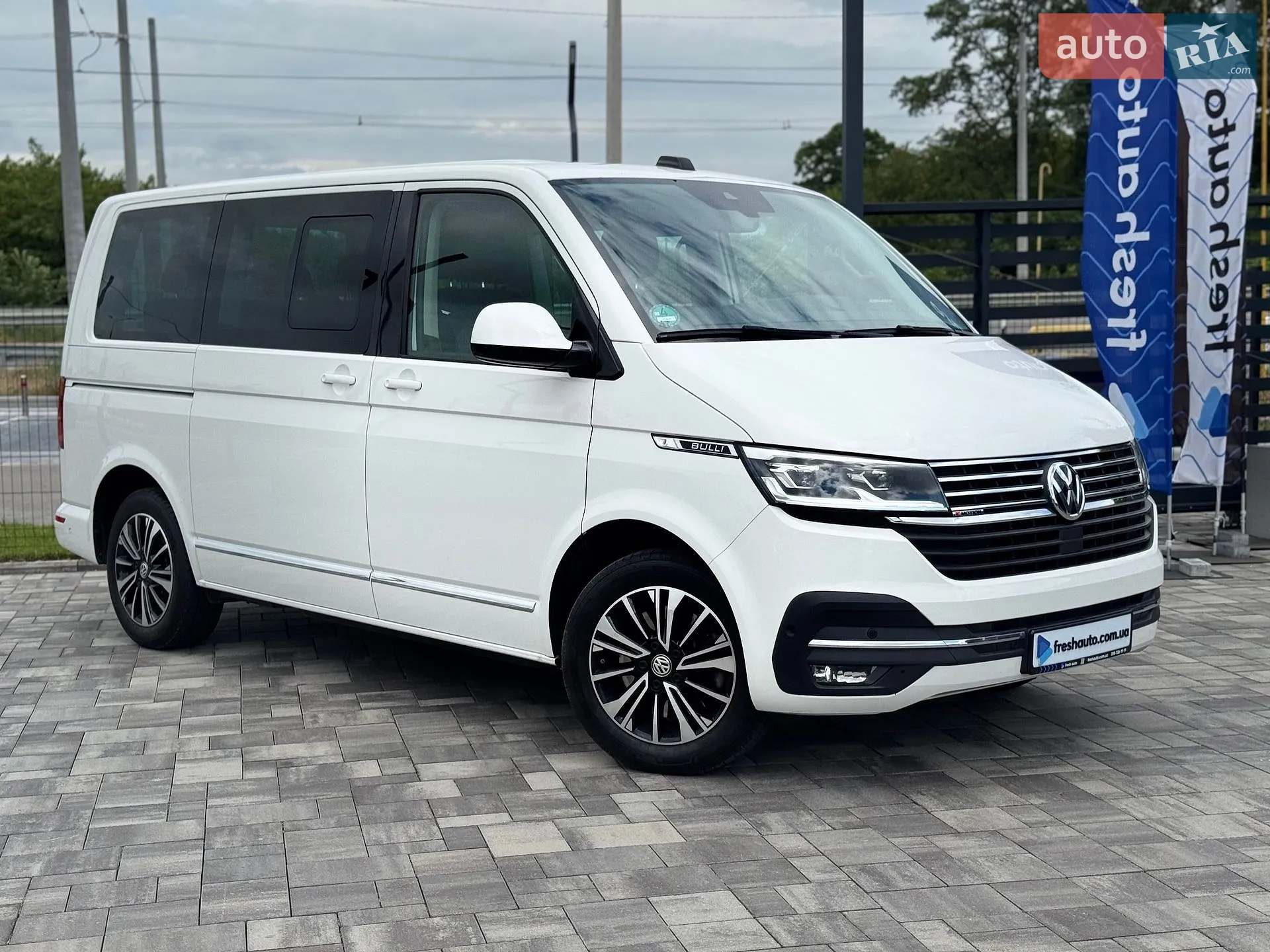 2021 Volkswagen Multivan - фото 1