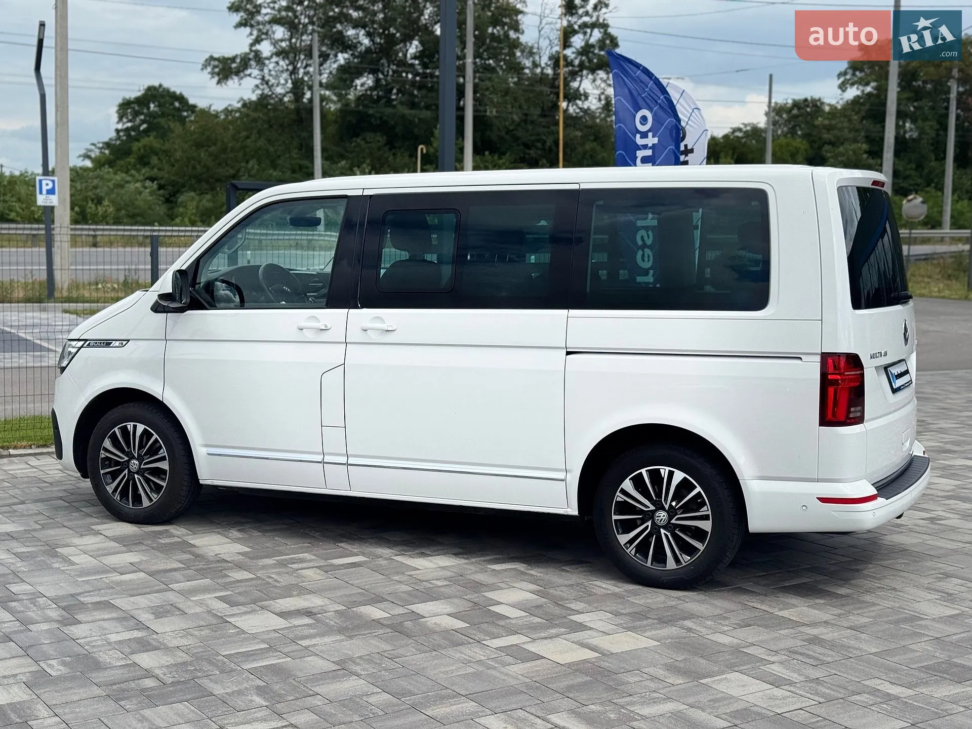 2021 Volkswagen Multivan - мініатюра 9