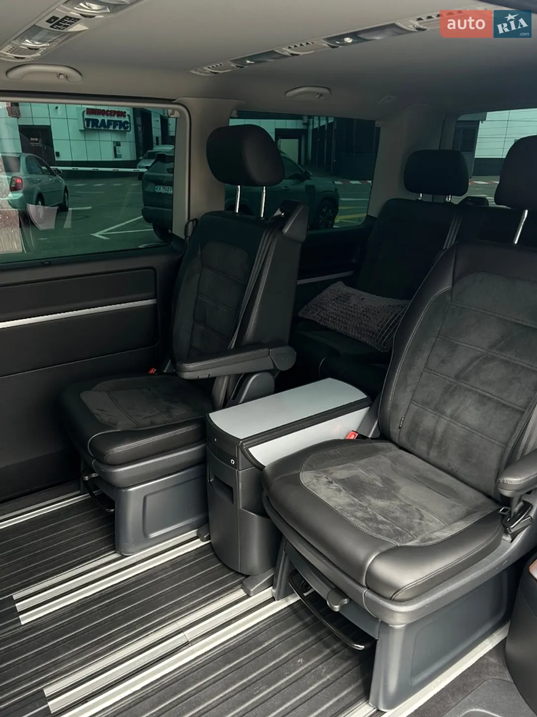 2016 Volkswagen Multivan - мініатюра 13