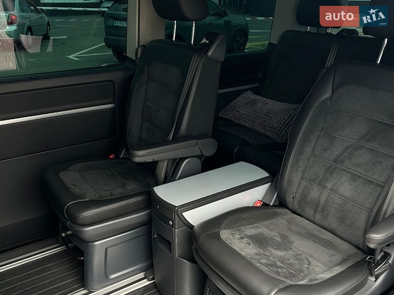 Мінівен Volkswagen Multivan 2016 в Києві фото 13 Мінівен Volkswagen Multivan 2016 в Києві