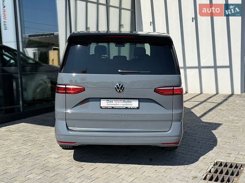 Минивэн Volkswagen Multivan 2024 в Хмельницком