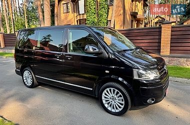Минивэн Volkswagen Multivan 2014 в Киеве Минивэн Volkswagen Multivan 2014 в Киеве