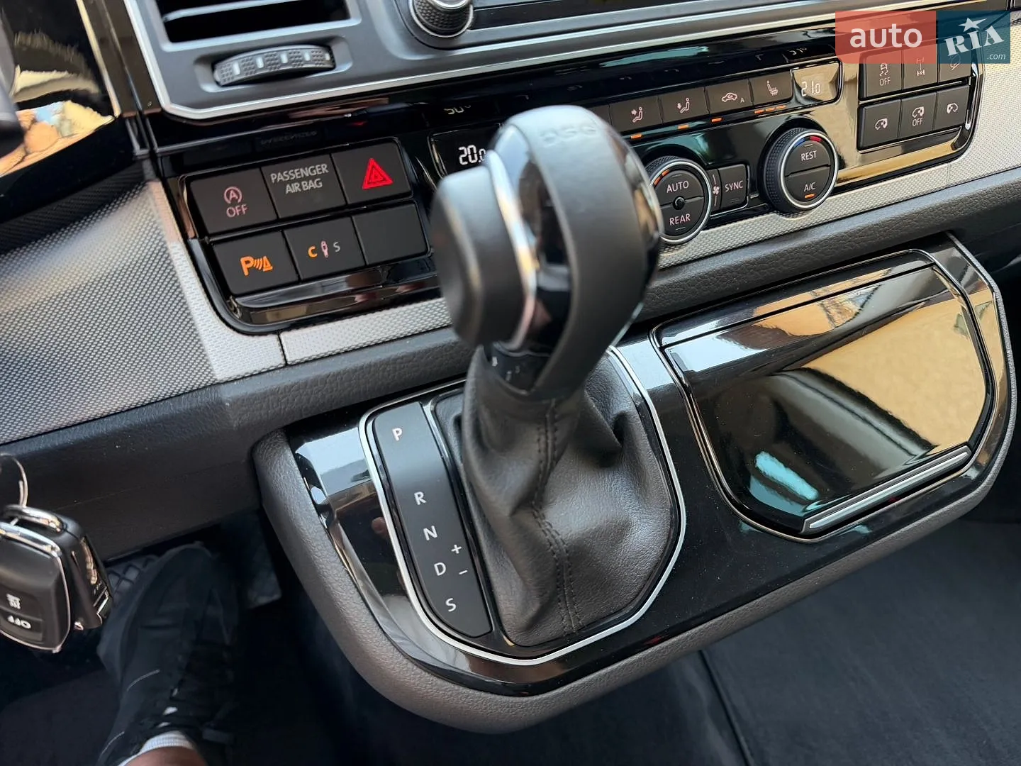 2017 Volkswagen Multivan - мініатюра 45