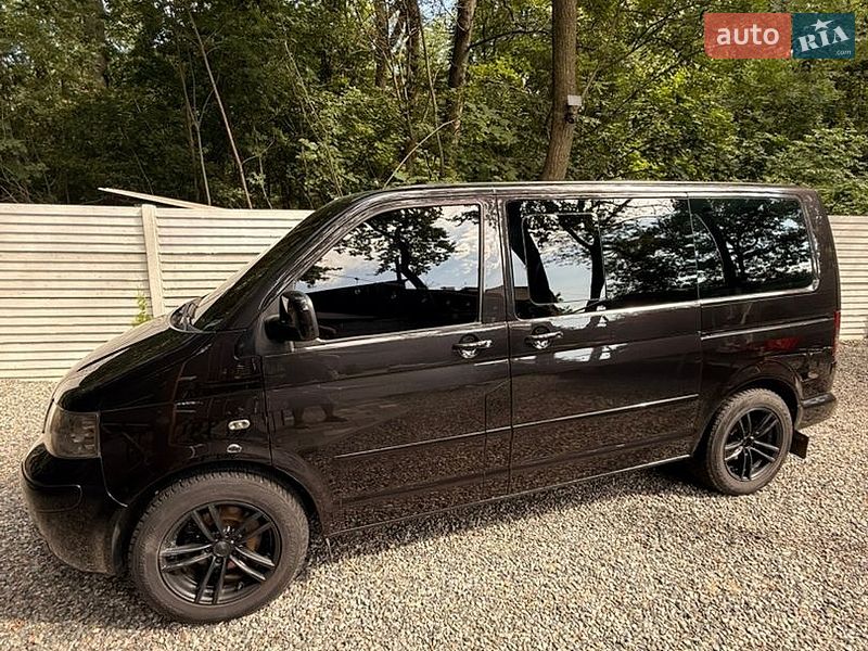 Мінівен Volkswagen Multivan 2005 в Мерефа