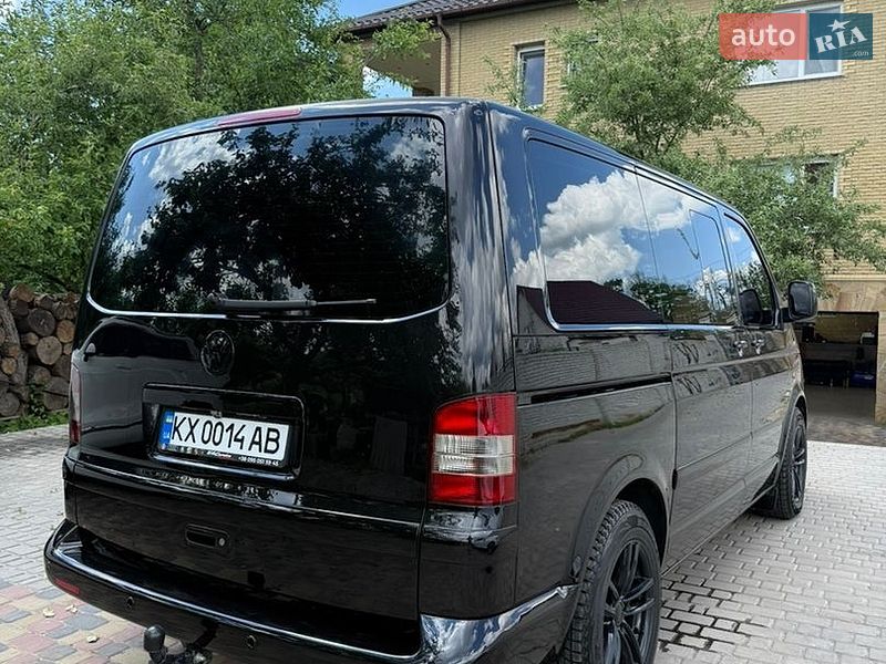 Мінівен Volkswagen Multivan 2005 в Мерефа
