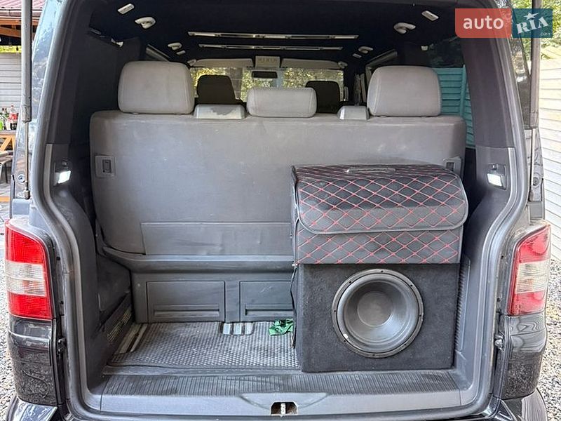 Мінівен Volkswagen Multivan 2005 в Мерефа