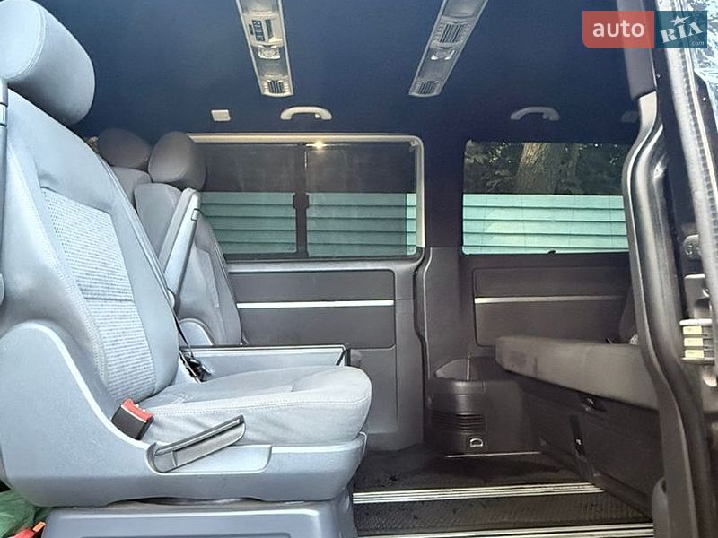 Мінівен Volkswagen Multivan 2005 в Мерефа