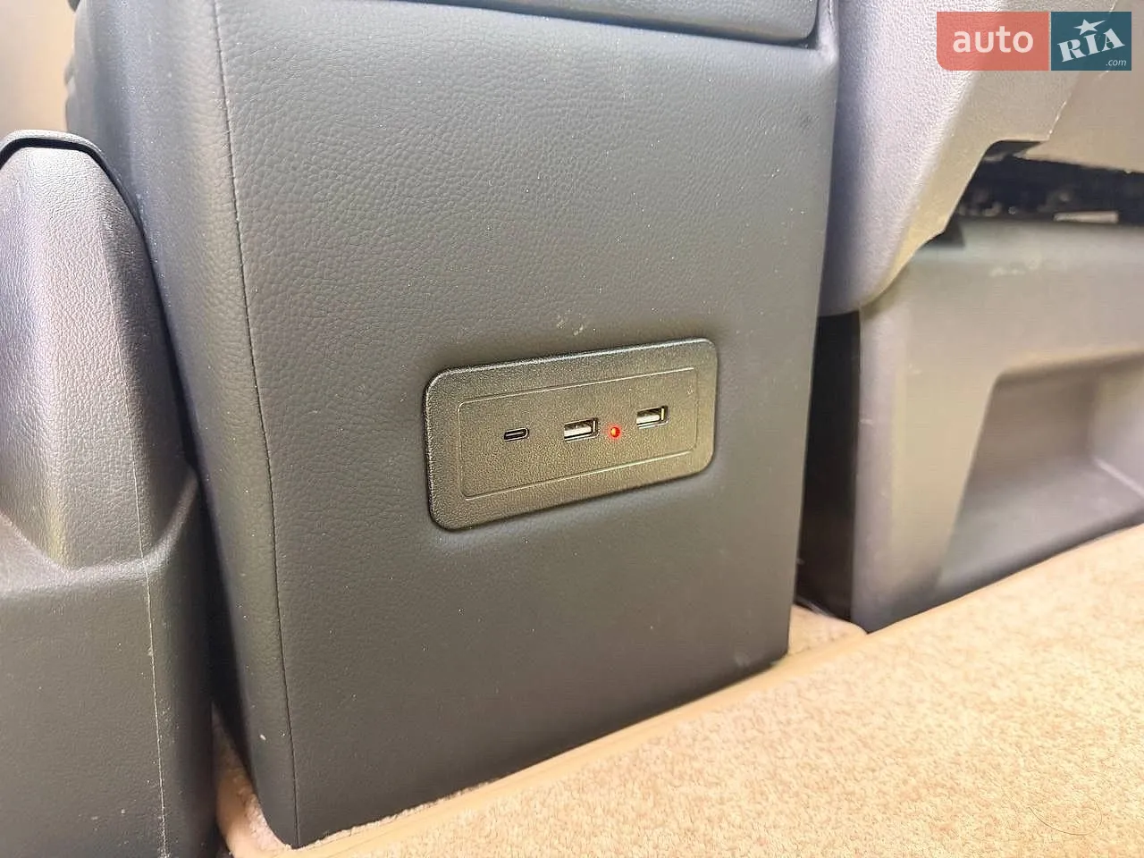 2013 Volkswagen Multivan - мініатюра 36