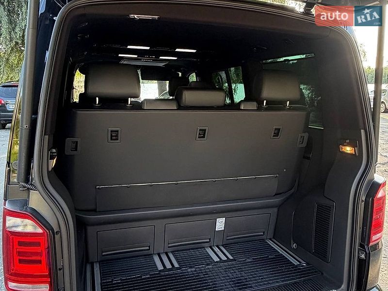 Минивэн Volkswagen Multivan 2019 в Киеве